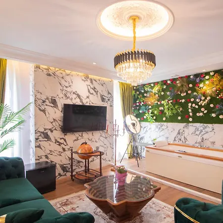 فندق Ambasada Qta Patza-Kuqani