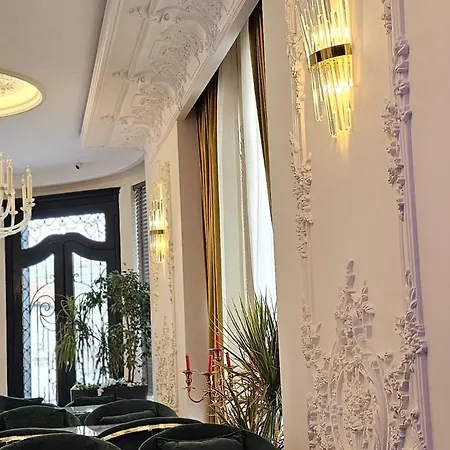 Ambasada Qta Szálloda