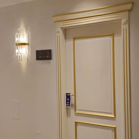 فندق Ambasada Qta