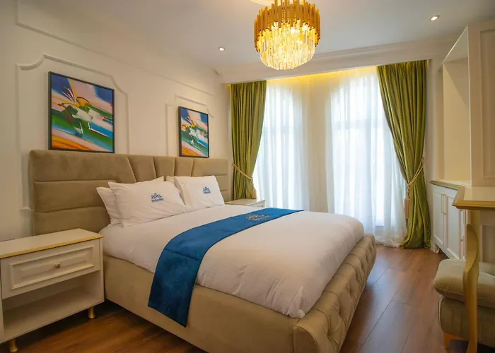 Ambasada Qta Patza-Kuqani