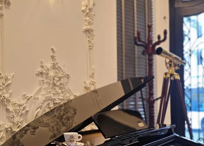 Ambasada Qta Hotel 4*