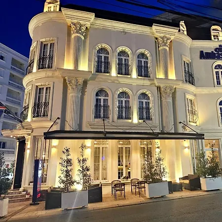 Hotel Ambasada Qta