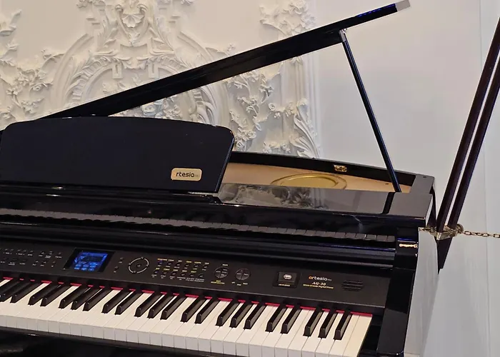 Ambasada Qta Szálloda